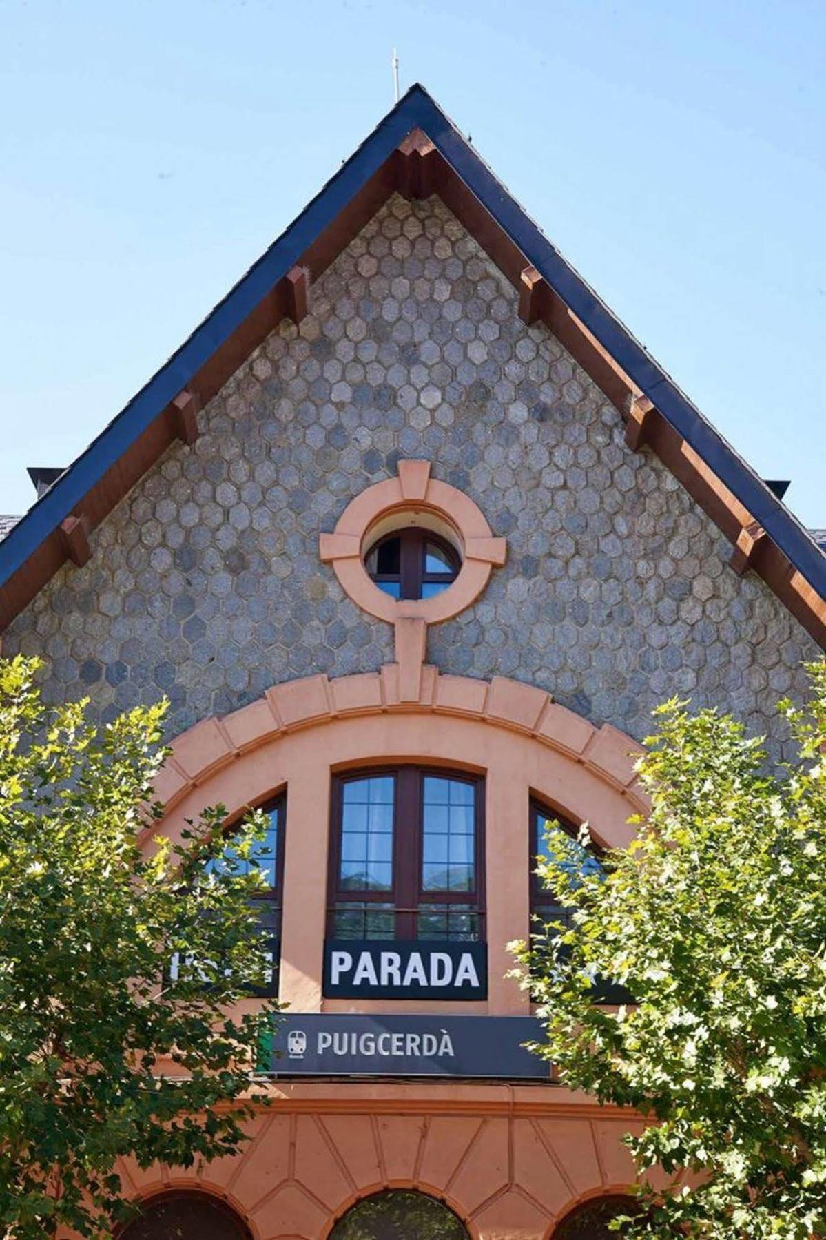 Hotel Parada Puigcerda Exterior photo